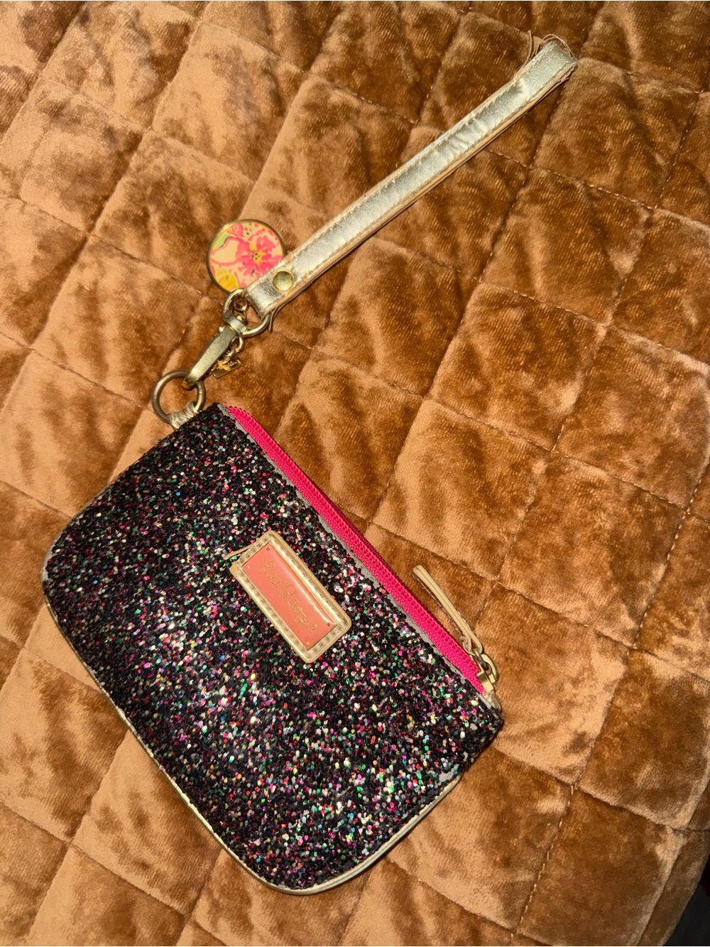 Lilly Pulitzer Glitter Wristlet Pouch - Pink Trim